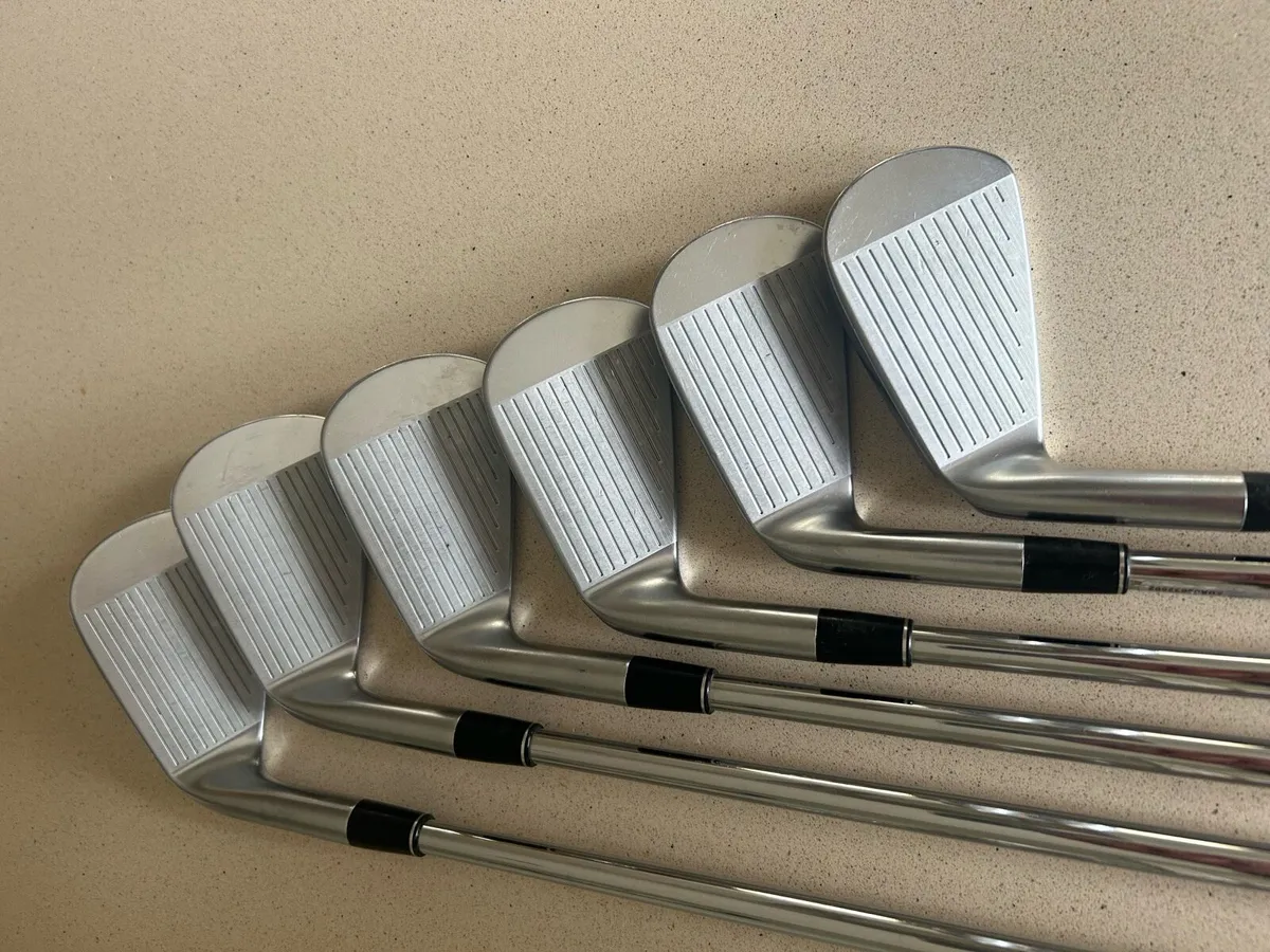 Srixon Zxi7 Irons - Image 4