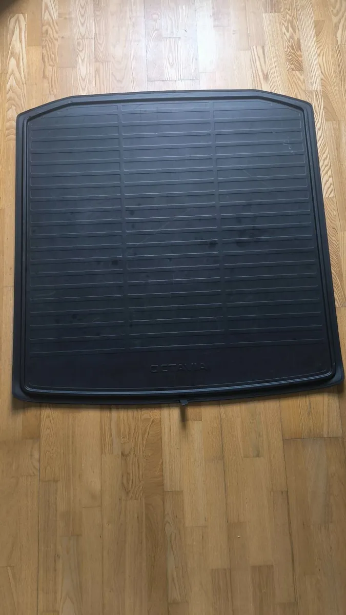Skoda boot mat - Image 1