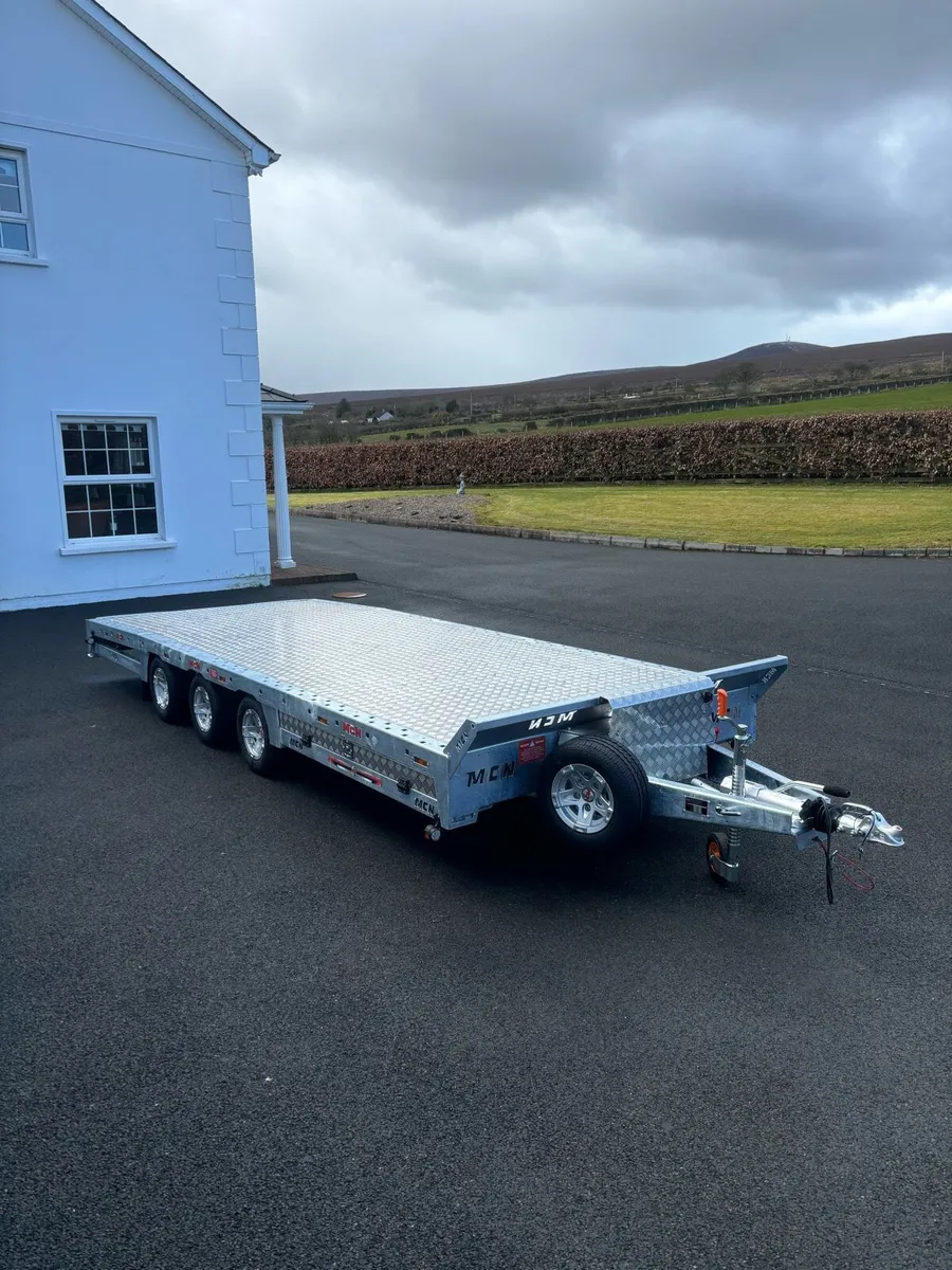 16ft low loader beavertail alloy wheels - Image 3