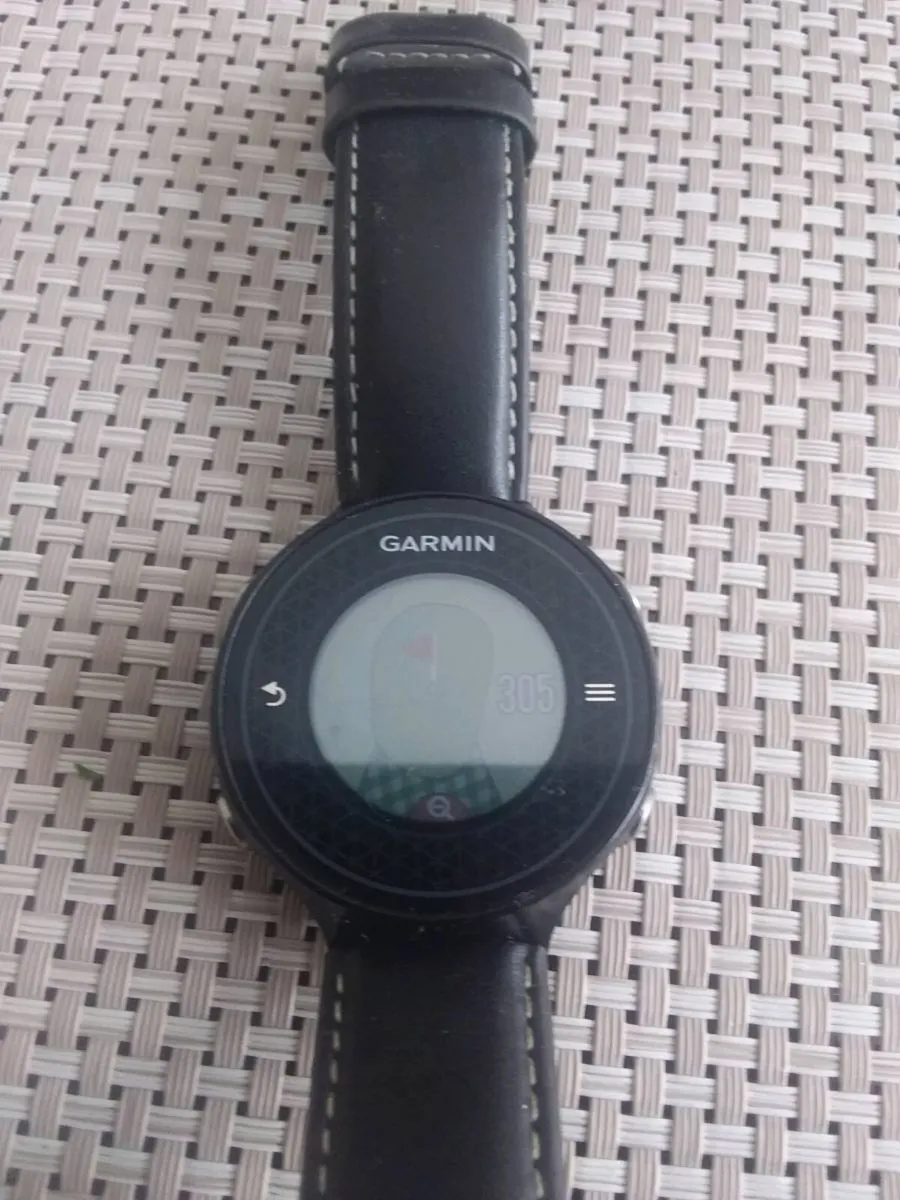 Garmin approach S6 gps watch - Image 2