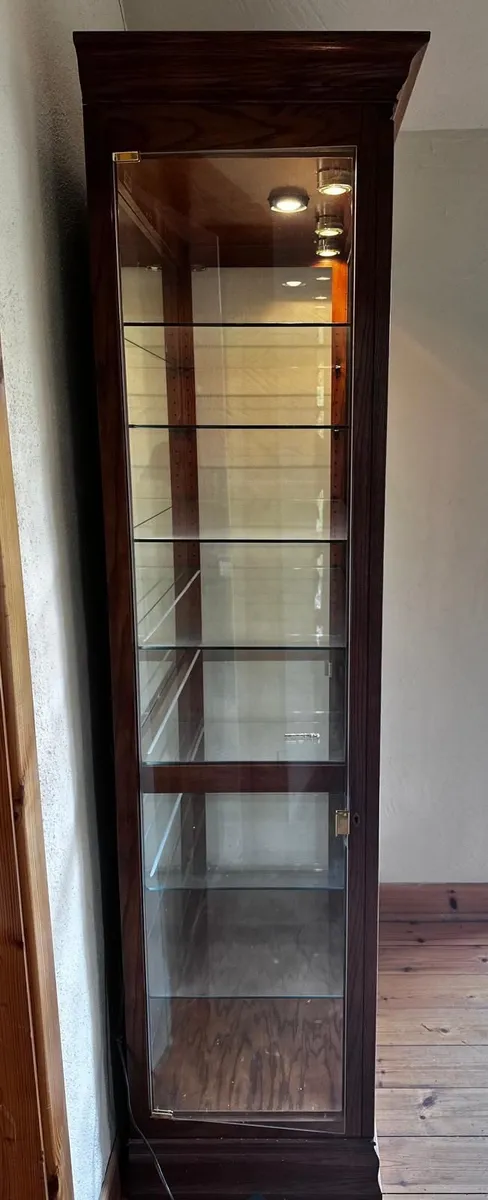 Cabinet - Image 4