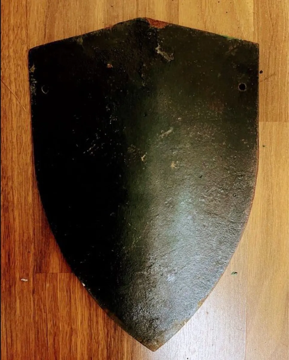 Ferrari Cast Iron Sign - Image 2