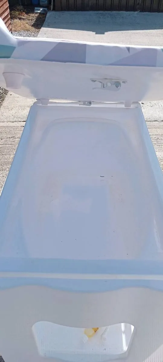 Baby changing unit - Image 4