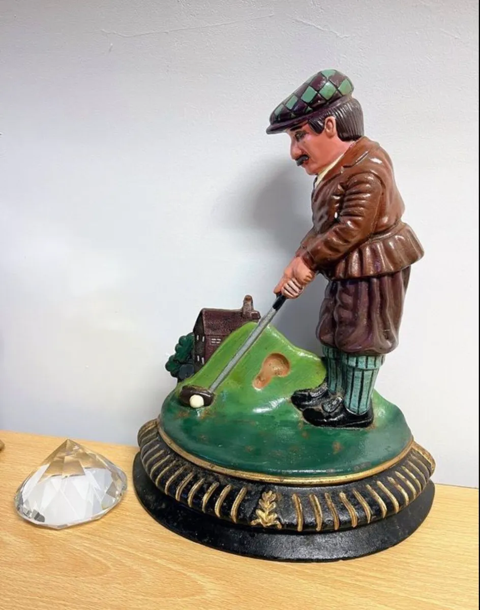 Vintage golfing cast iron doorstop - Image 1