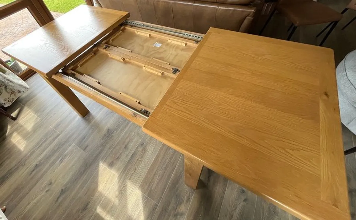 Dining Room Table - Image 4