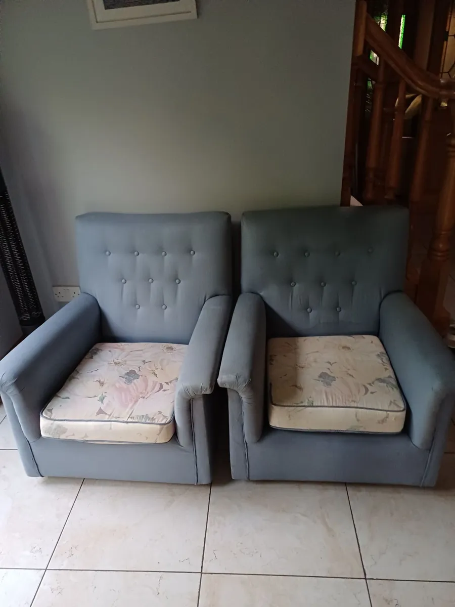 Arm chairs - Image 1