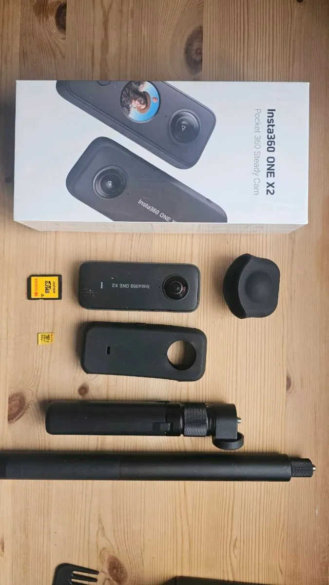 Insta360 X2 with extra accessories - Image 1