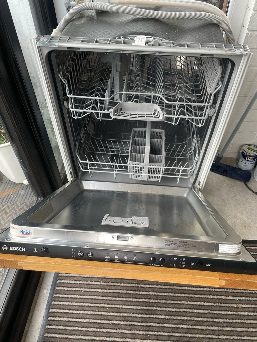 Dishwasher Bosch SL6P1B - Image 1
