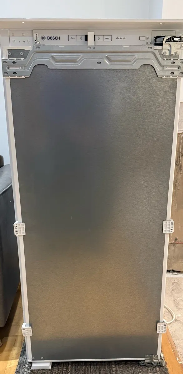 Bosch Integrated Larder Fridge - Image 1