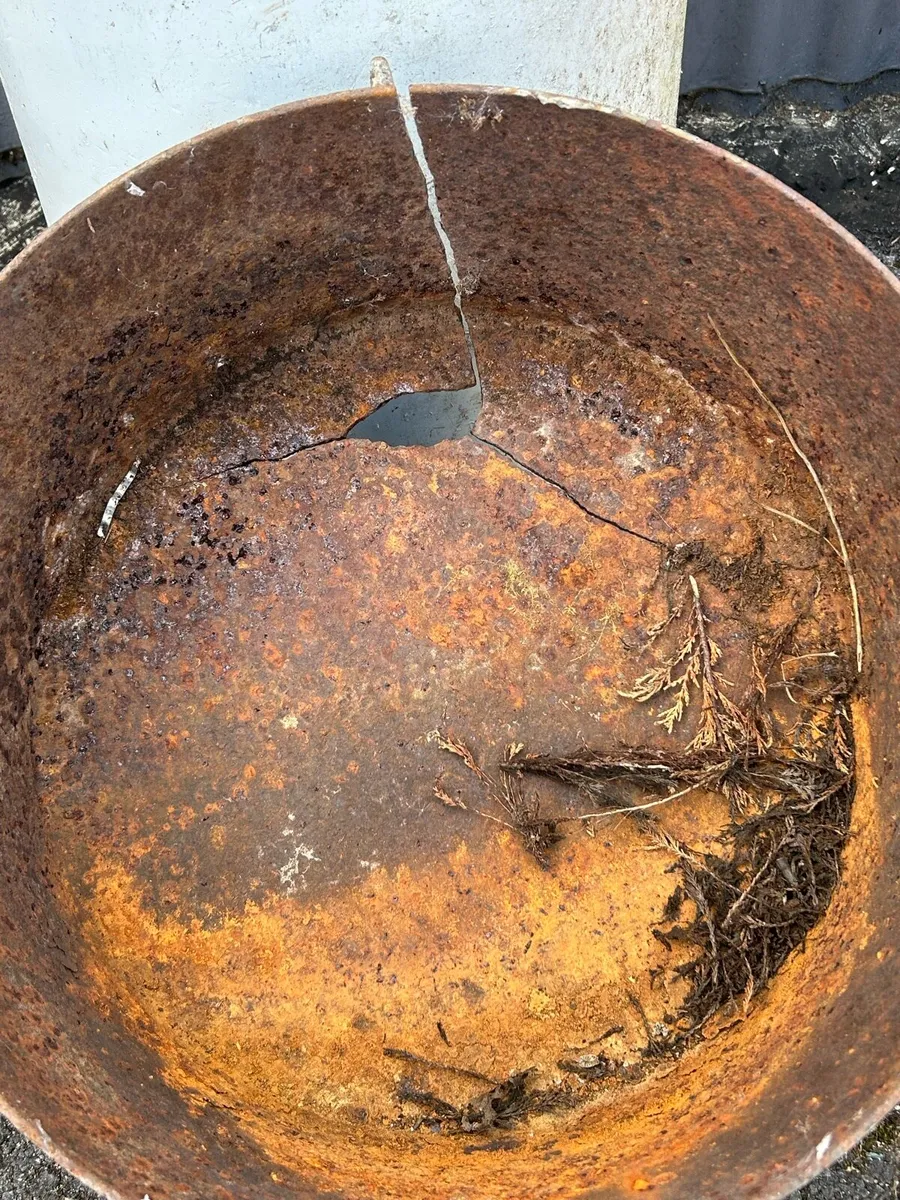 Antique churn - Image 3