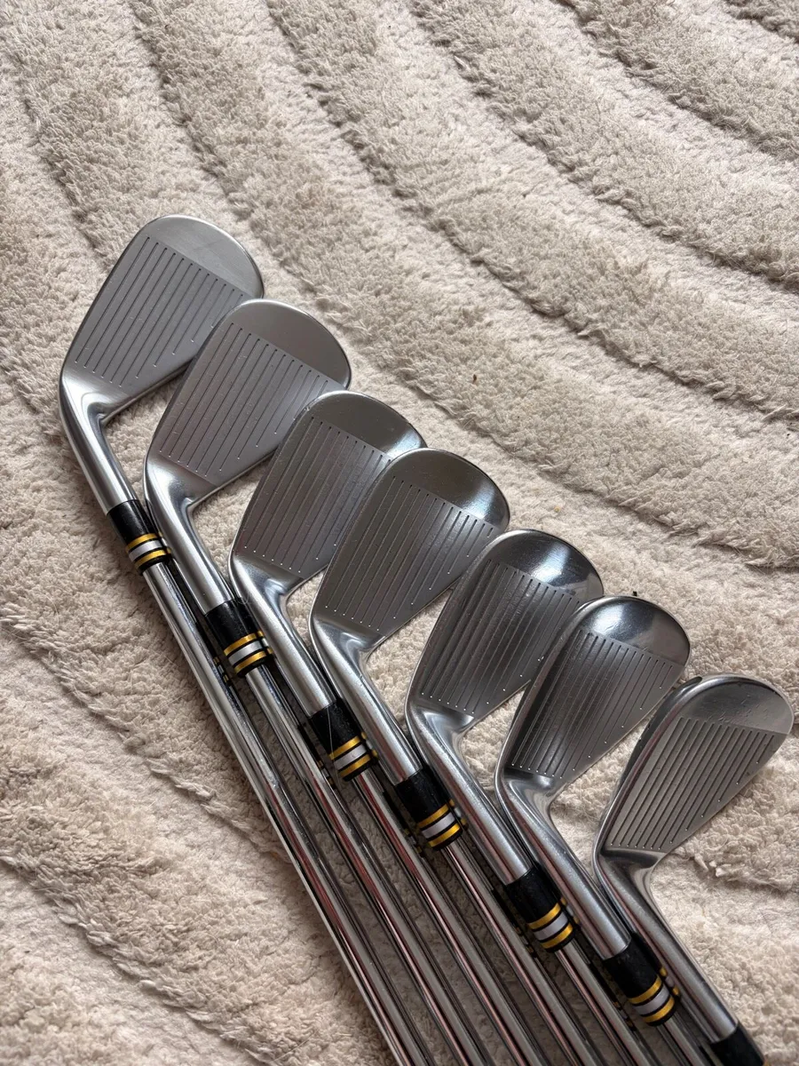 Mizuno 221/225 - Image 2