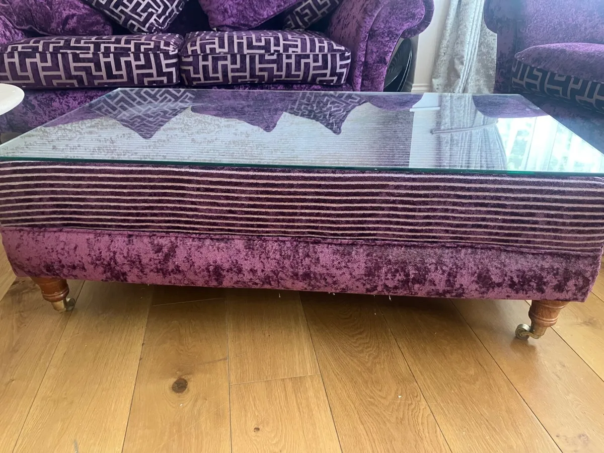 2  x 3 seater couch and coffee table - Image 3