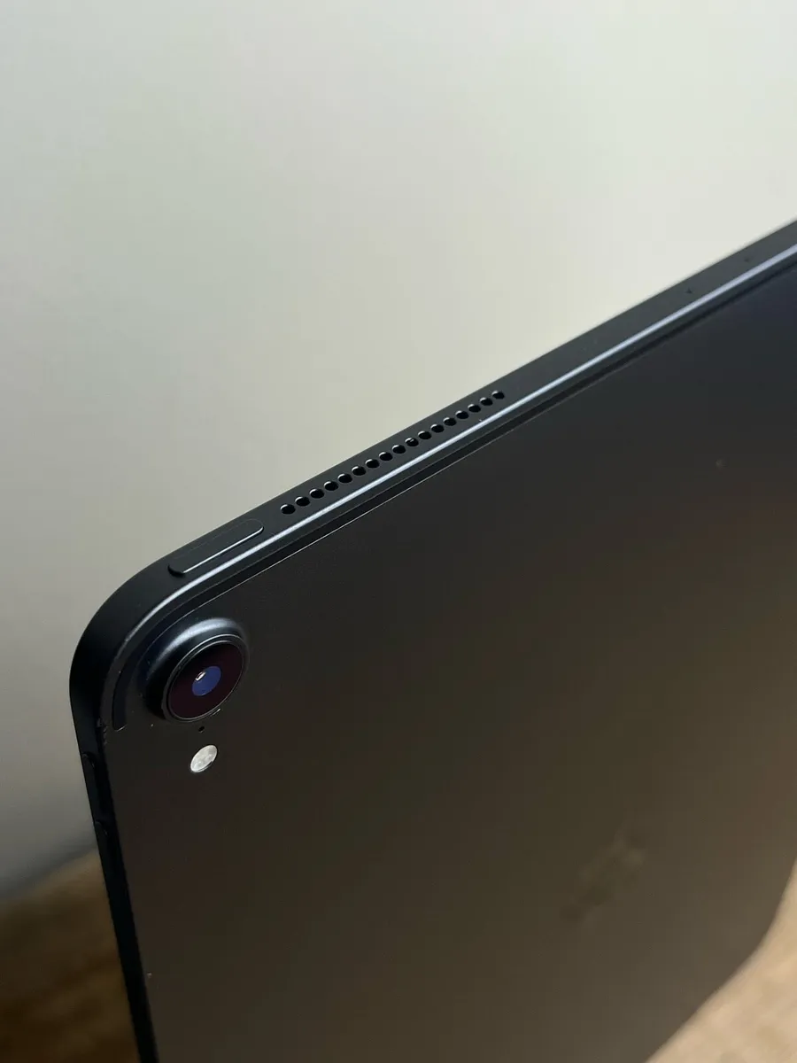 Selling my iPad Pro 12.9” (3rd Generation) 64 GB - Image 3