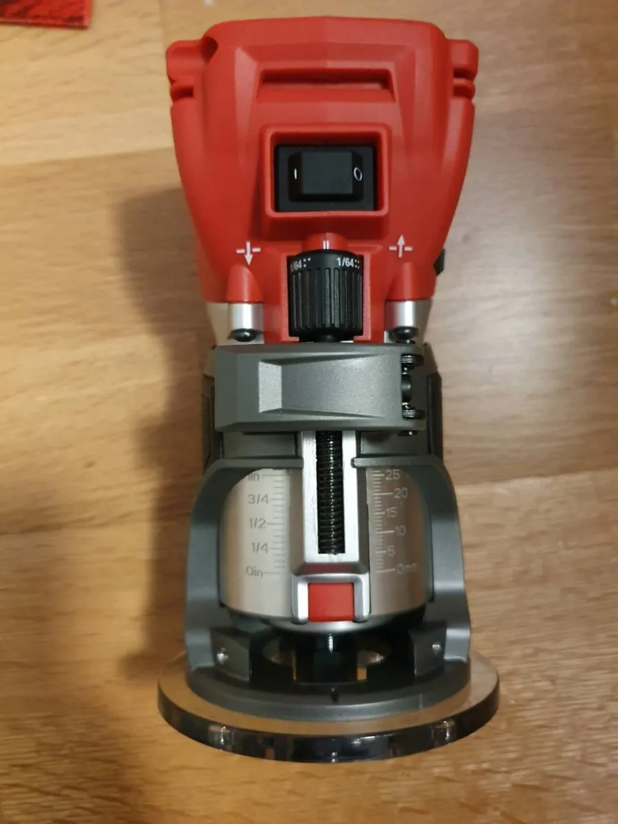 Milwaukee M18 Compact Trim Router Body - Image 2