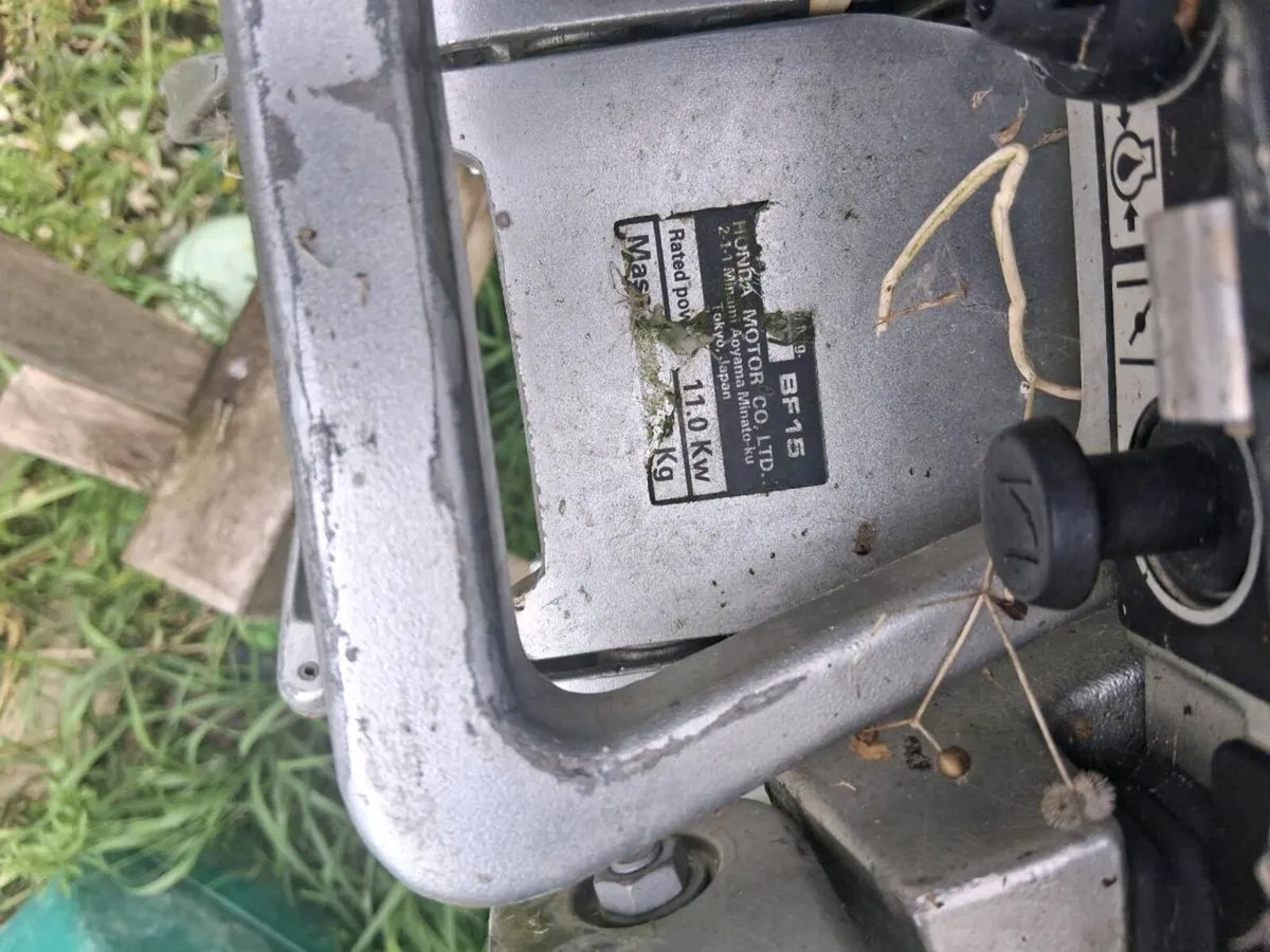 Honda 15hp 4-Stroke outboard - Image 2