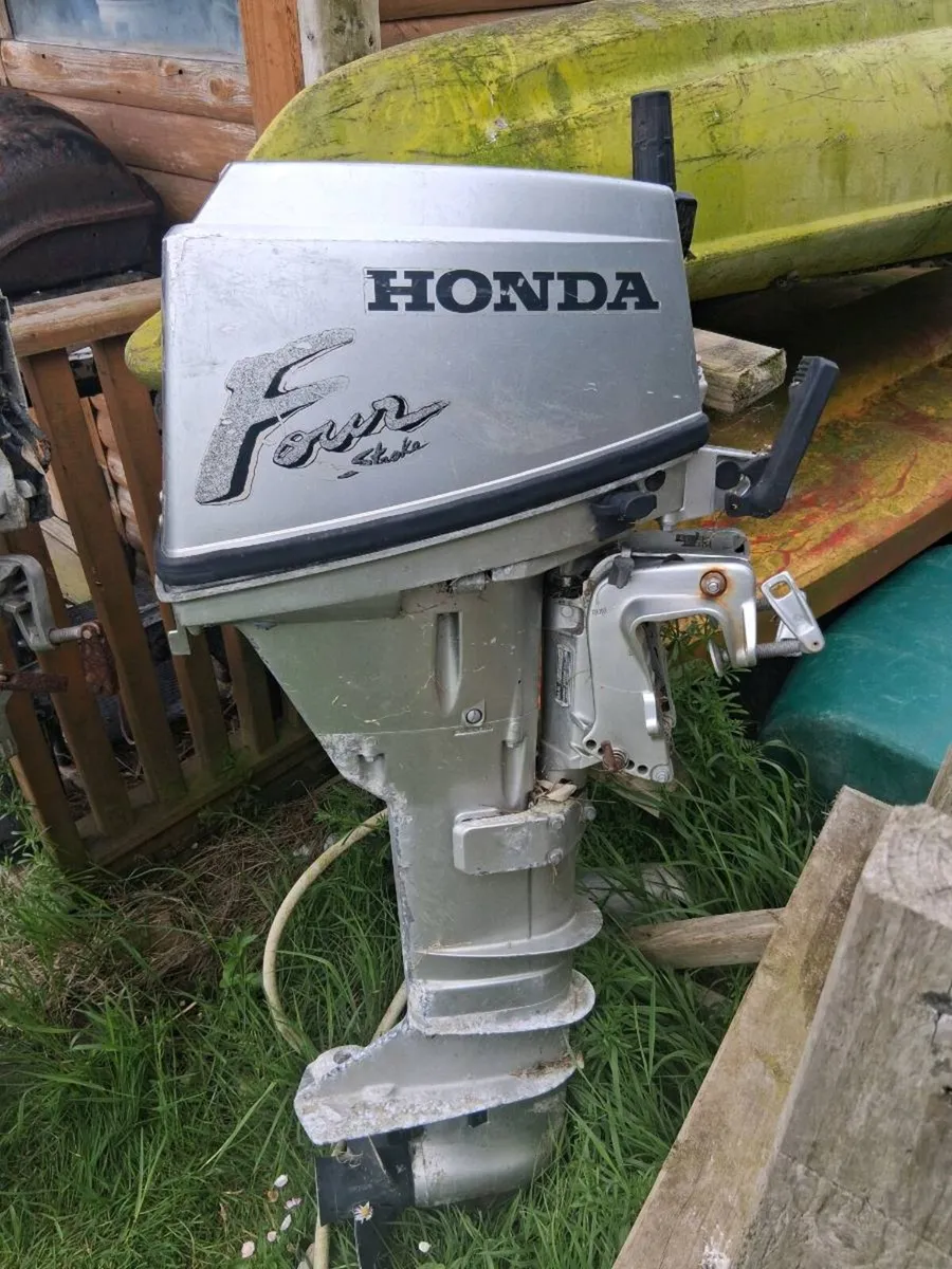 2x Honda 15hp outboards - Image 2