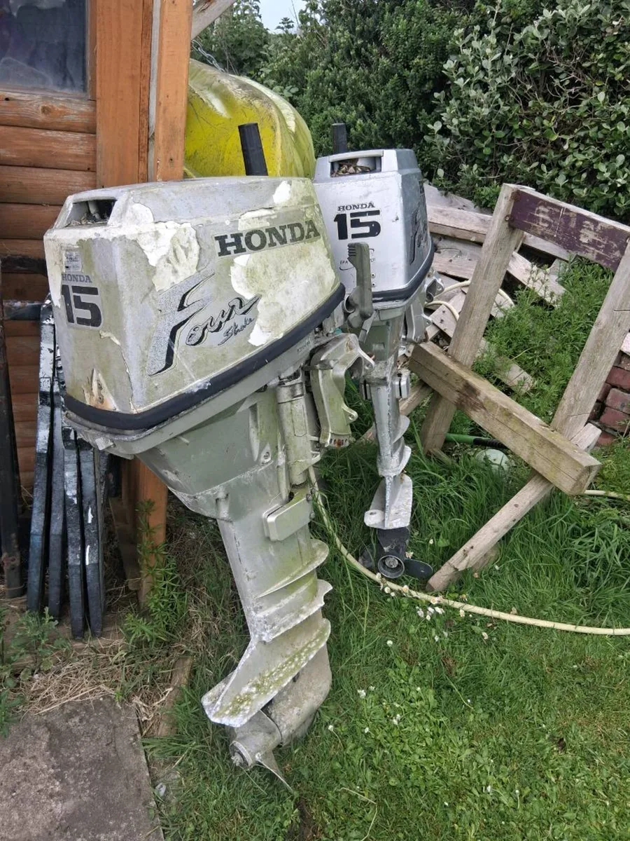 2x Honda 15hp outboards - Image 3