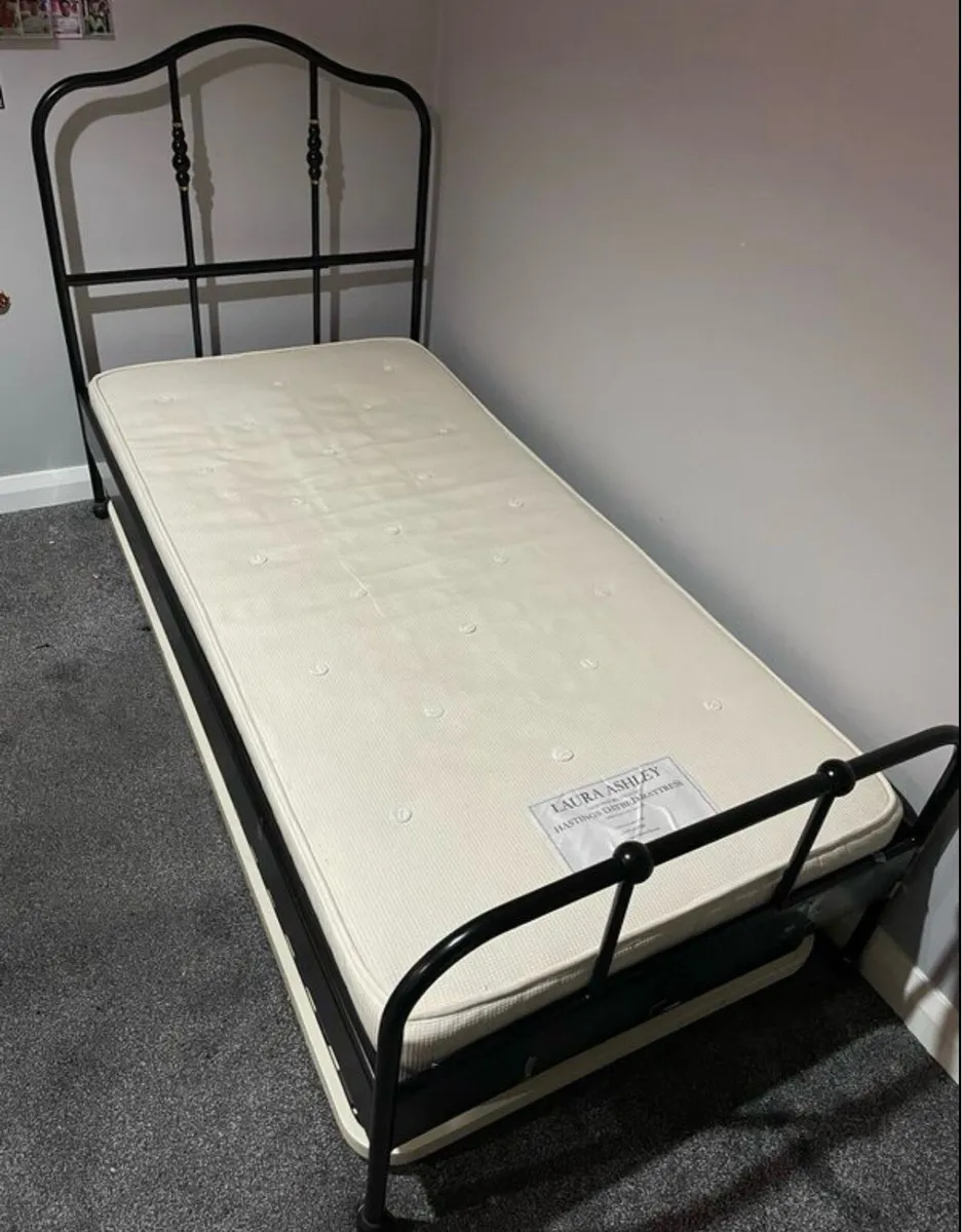 Single mattress - Image 1