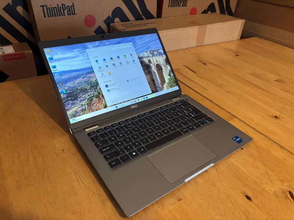 Dell 5320 Touchscreen Ultrabooks-16Gb-13.3"-Win 11 - Image 3