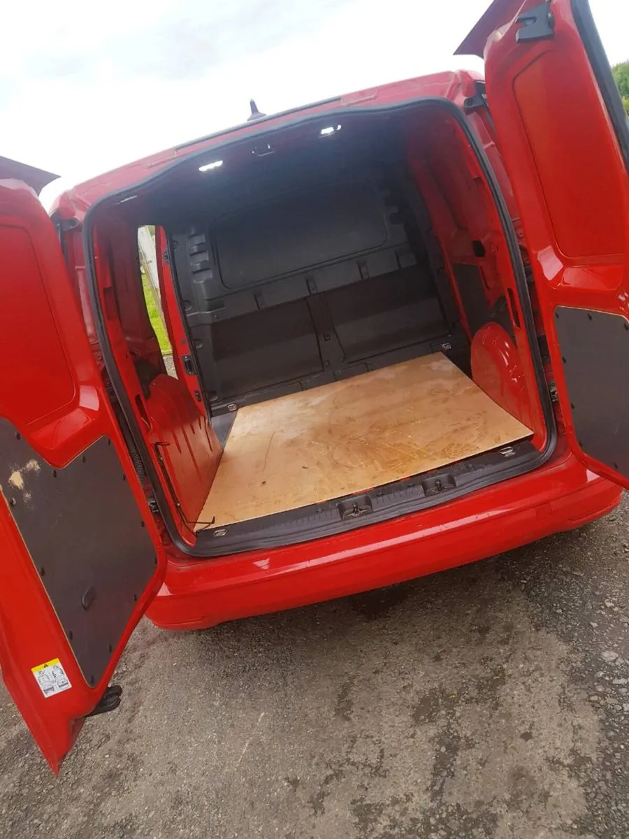 Volkswagen caddy 20ltr ,  clean van , 2022 - Image 2