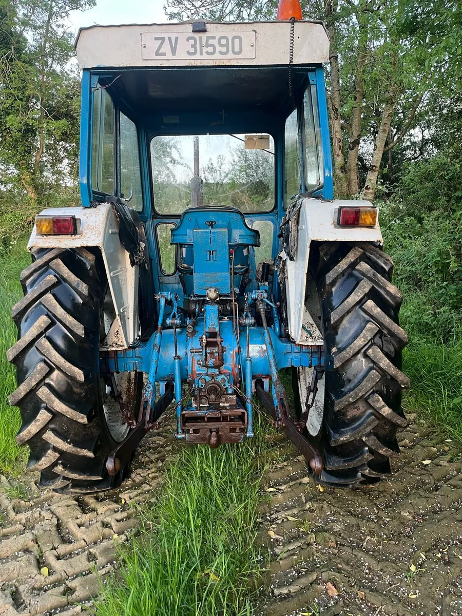 Ford 4600 - Image 3