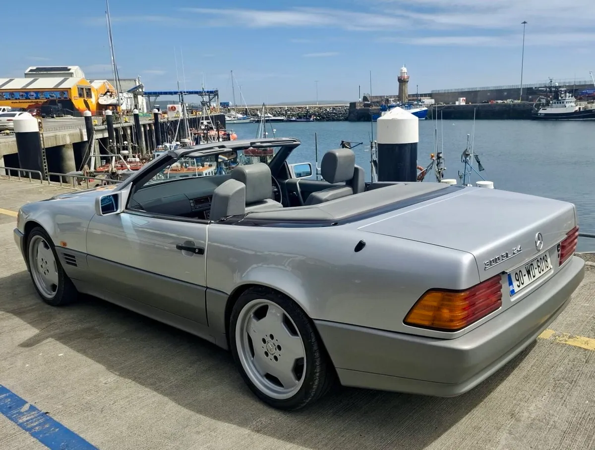 1990 Mercedes sl300 24 valve - Image 4