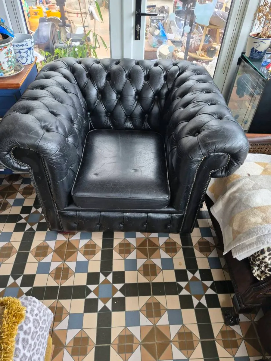 Chesterfield arm chair - Image 3
