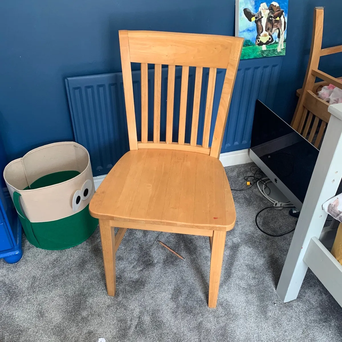 4 x Wooden table chairs - Image 4