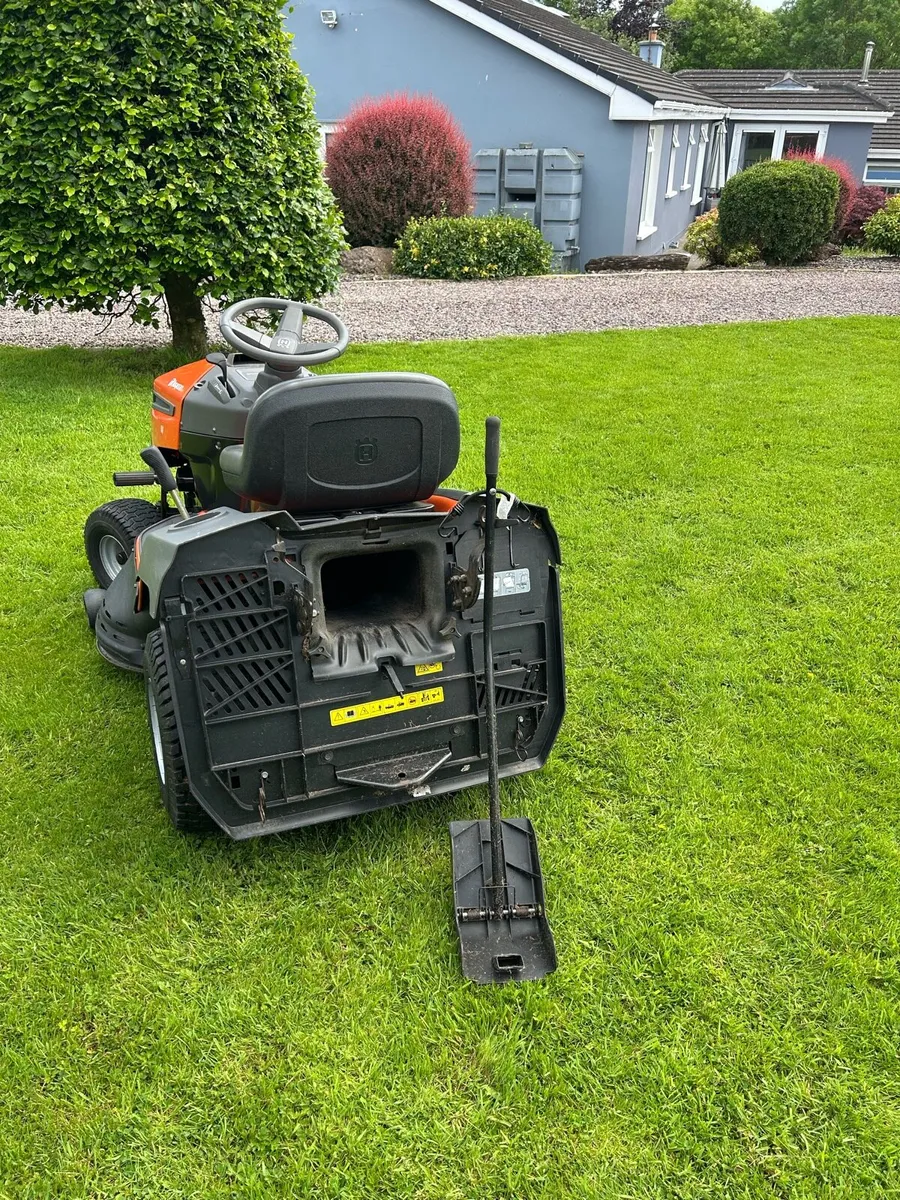 Ride on mower - Image 4