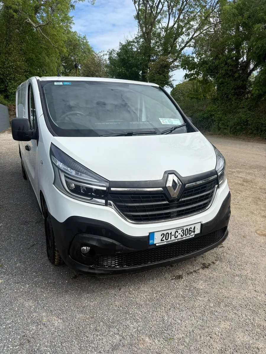 Renault traffic - Image 1