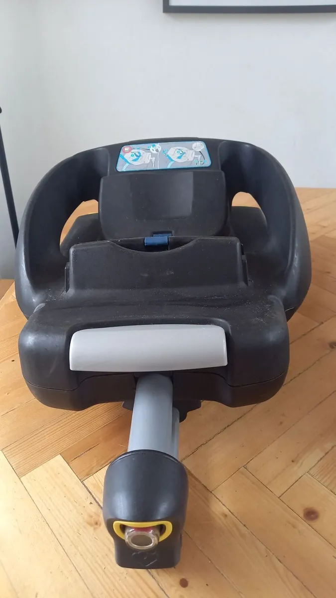 Maxi cosi Easyfix car seat base - Image 2