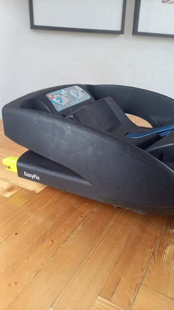 Maxi cosi Easyfix car seat base - Image 3