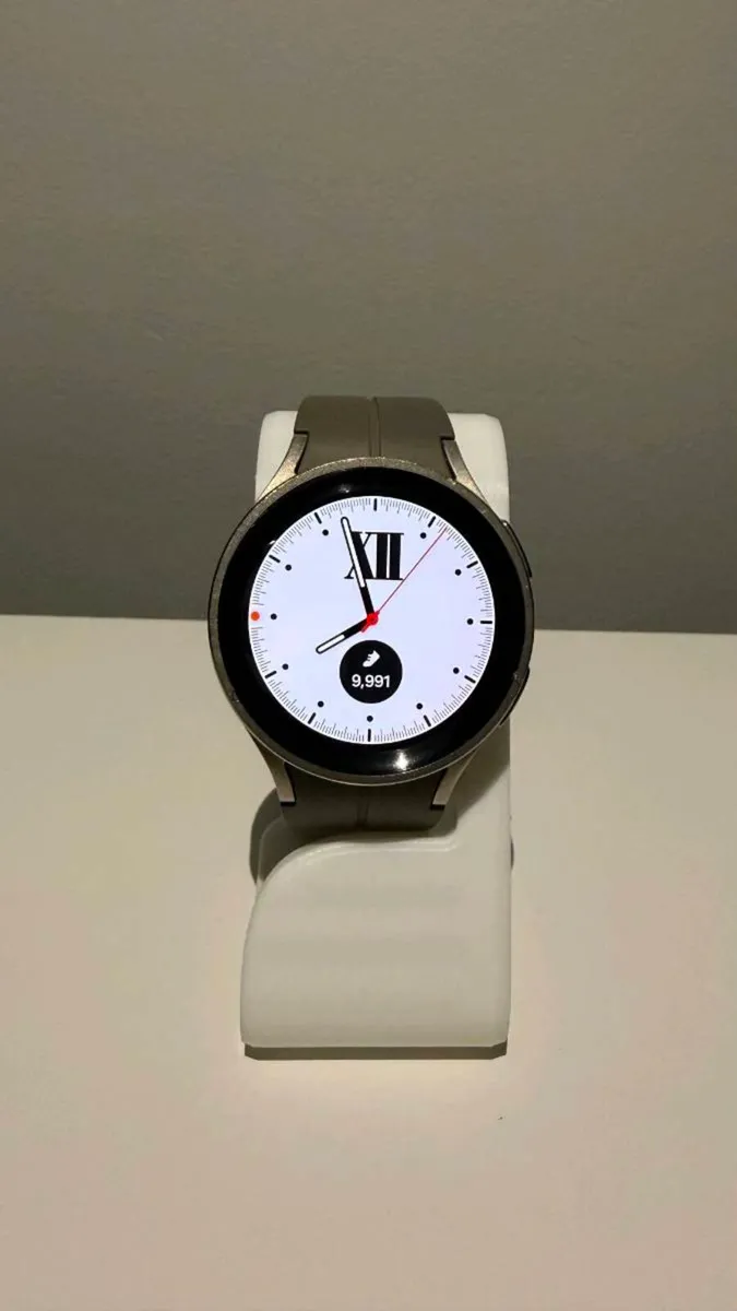 Samsung Galaxy Watch 5 Pro 45mm Titanium - Image 2