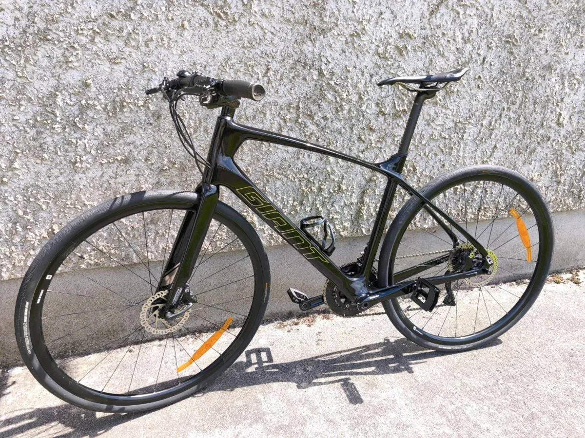 Giant FastRoad Advanced 1 carbon M/L - Image 1