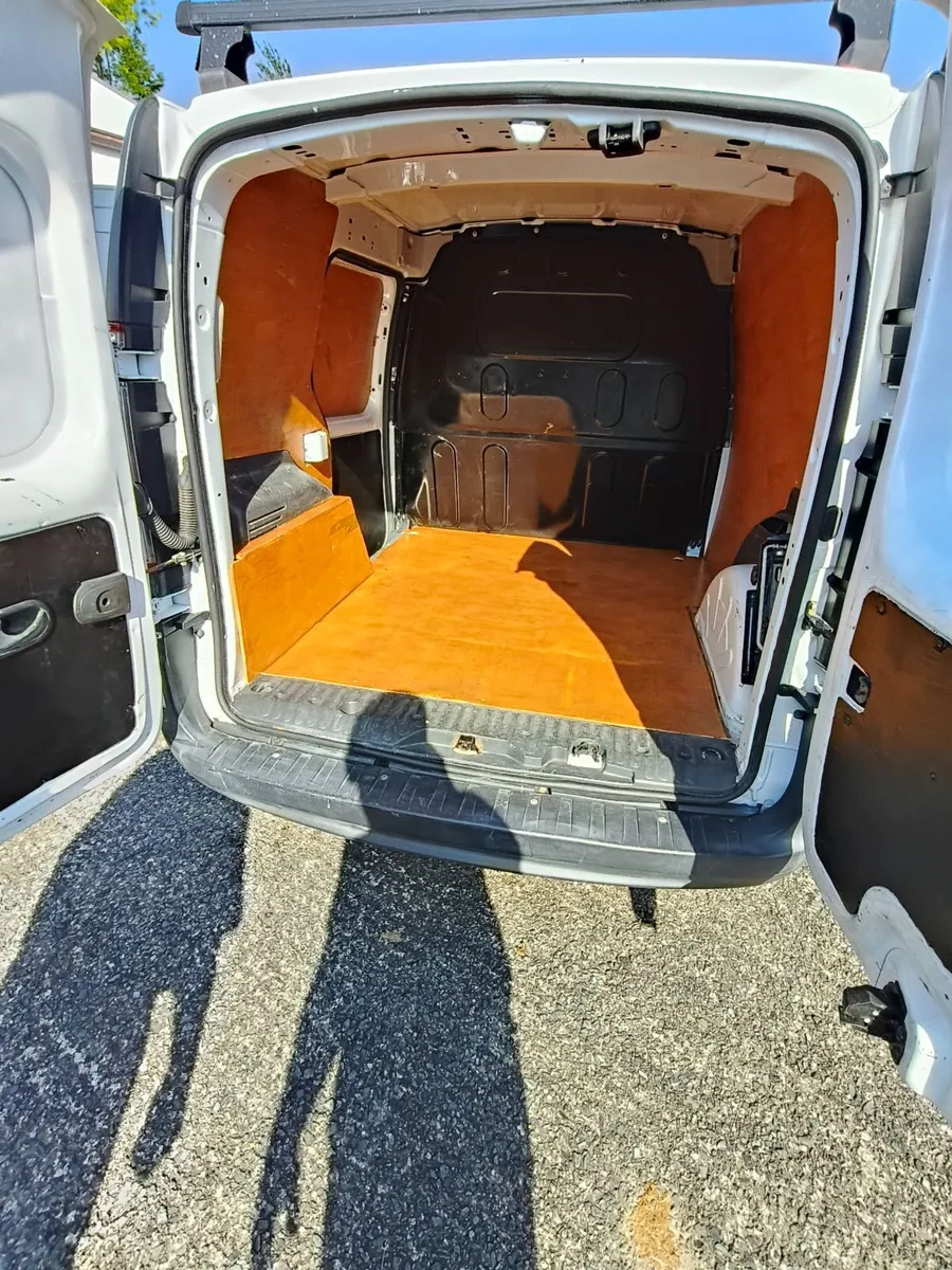 Renault Kangoo 2019 - Image 4