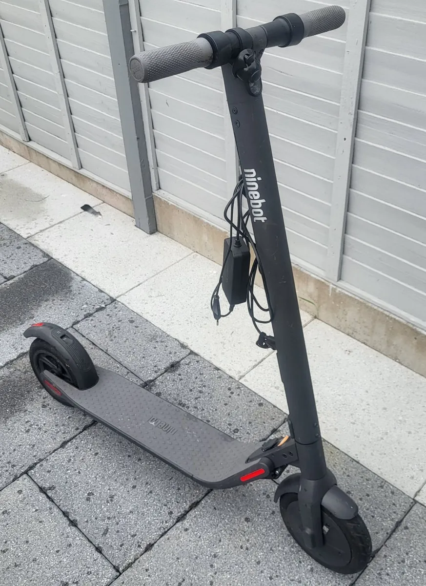 Electric Scooter - Image 2