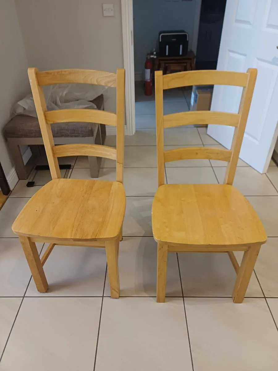Table chairs