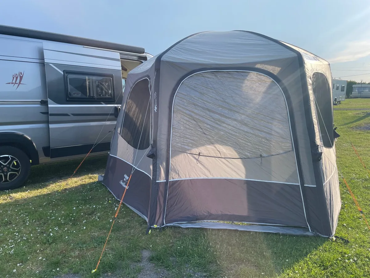 Awning - Image 1