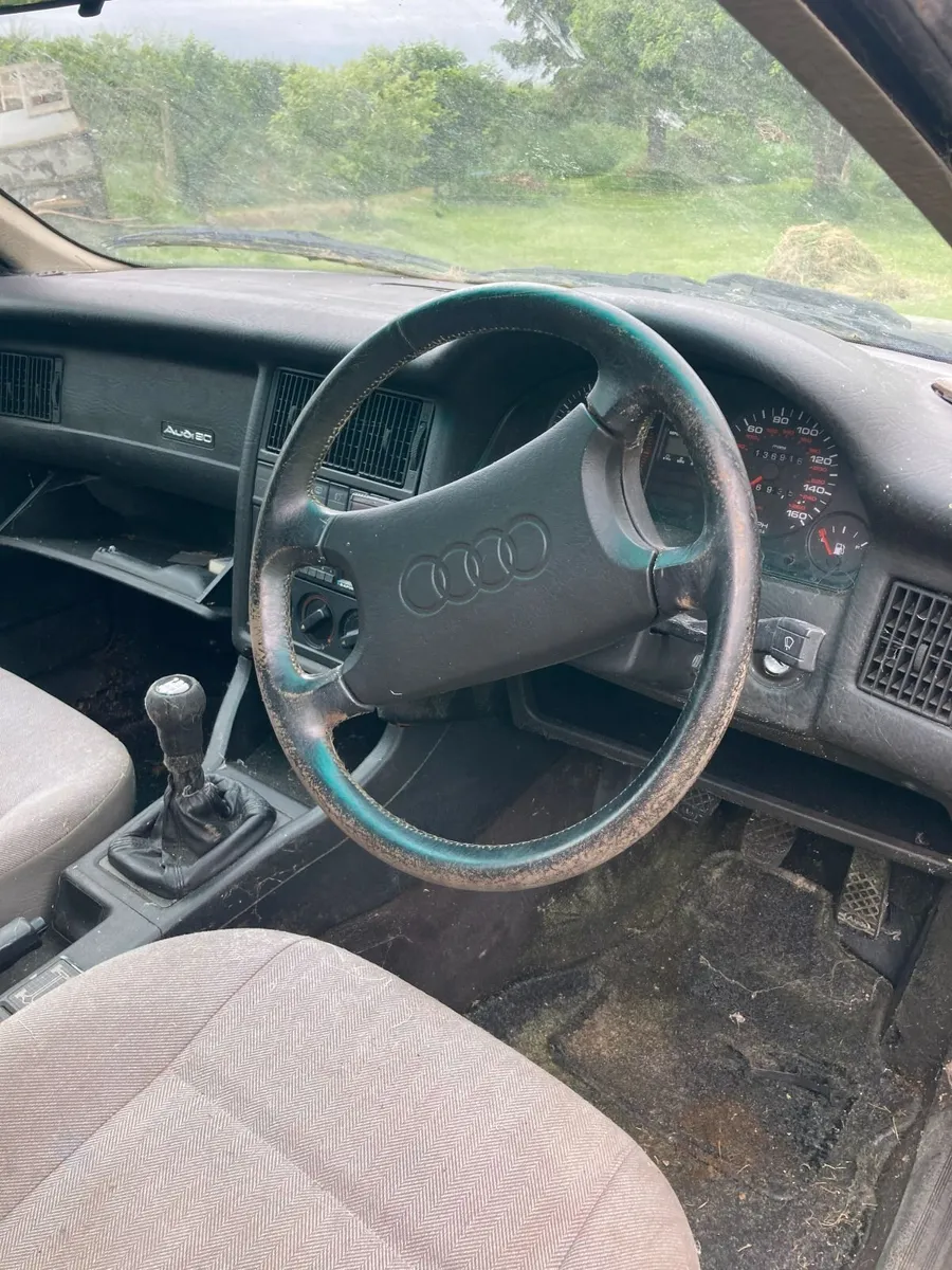 Audi 90 1988 - Image 2