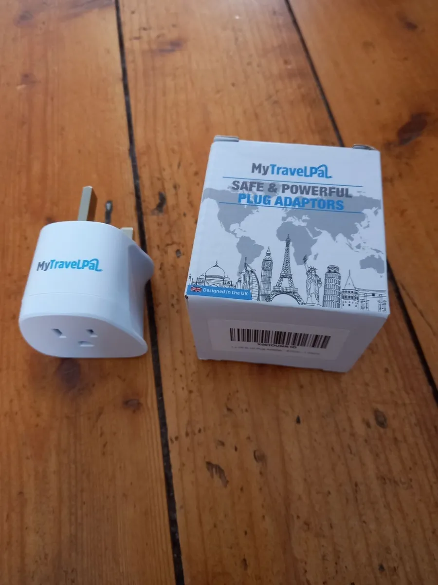 US to UK travel adaptor  (new)