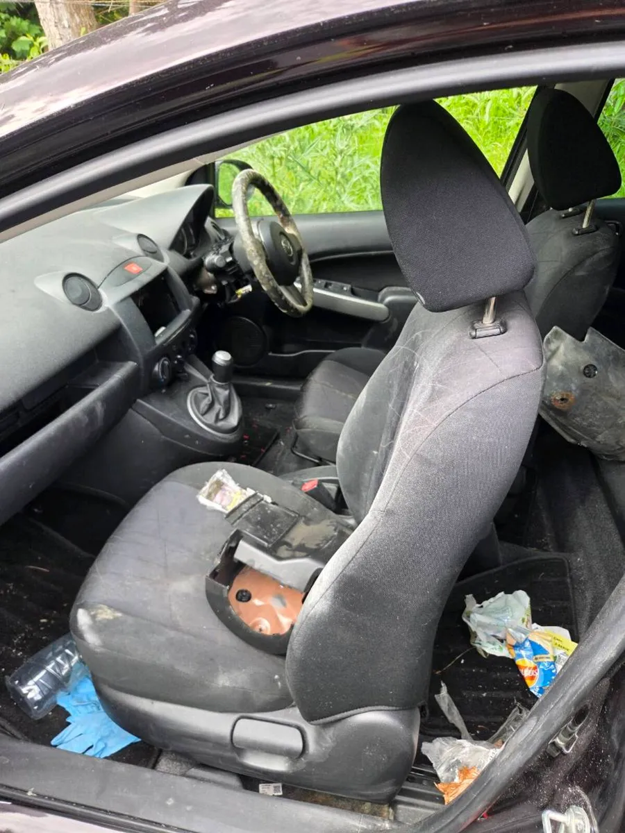 MAZDA DEMIO X2 2014 - Image 3