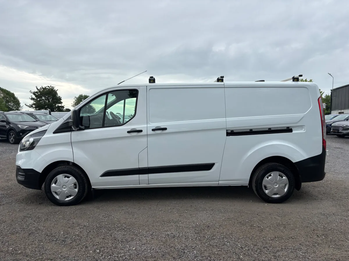 Ford Transit Custom  LWW - Image 1