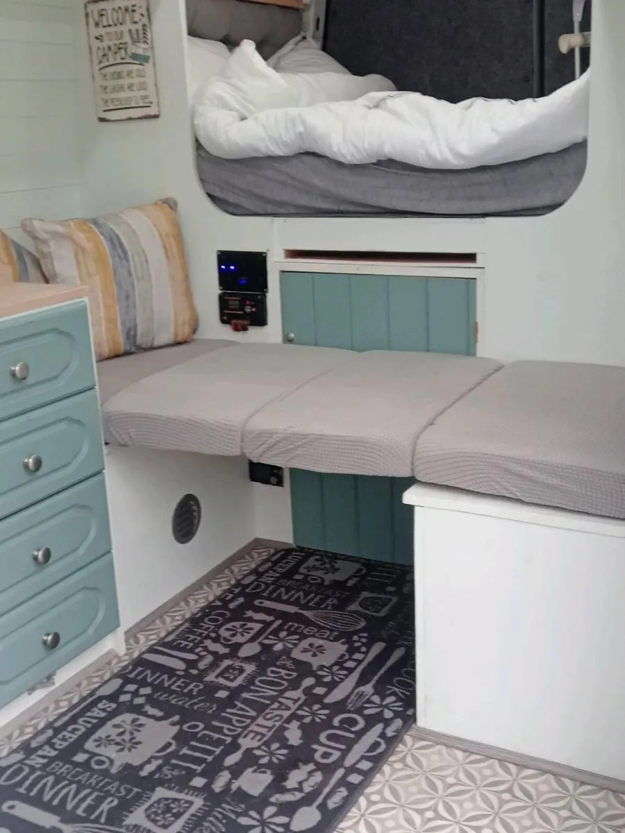 Renault master campervan - Image 2