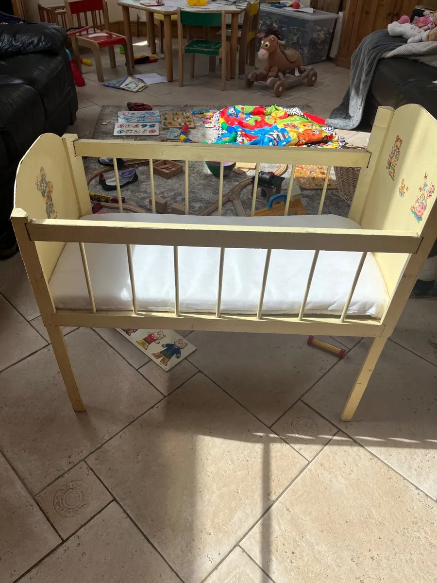 Classic newborn cot - Image 3