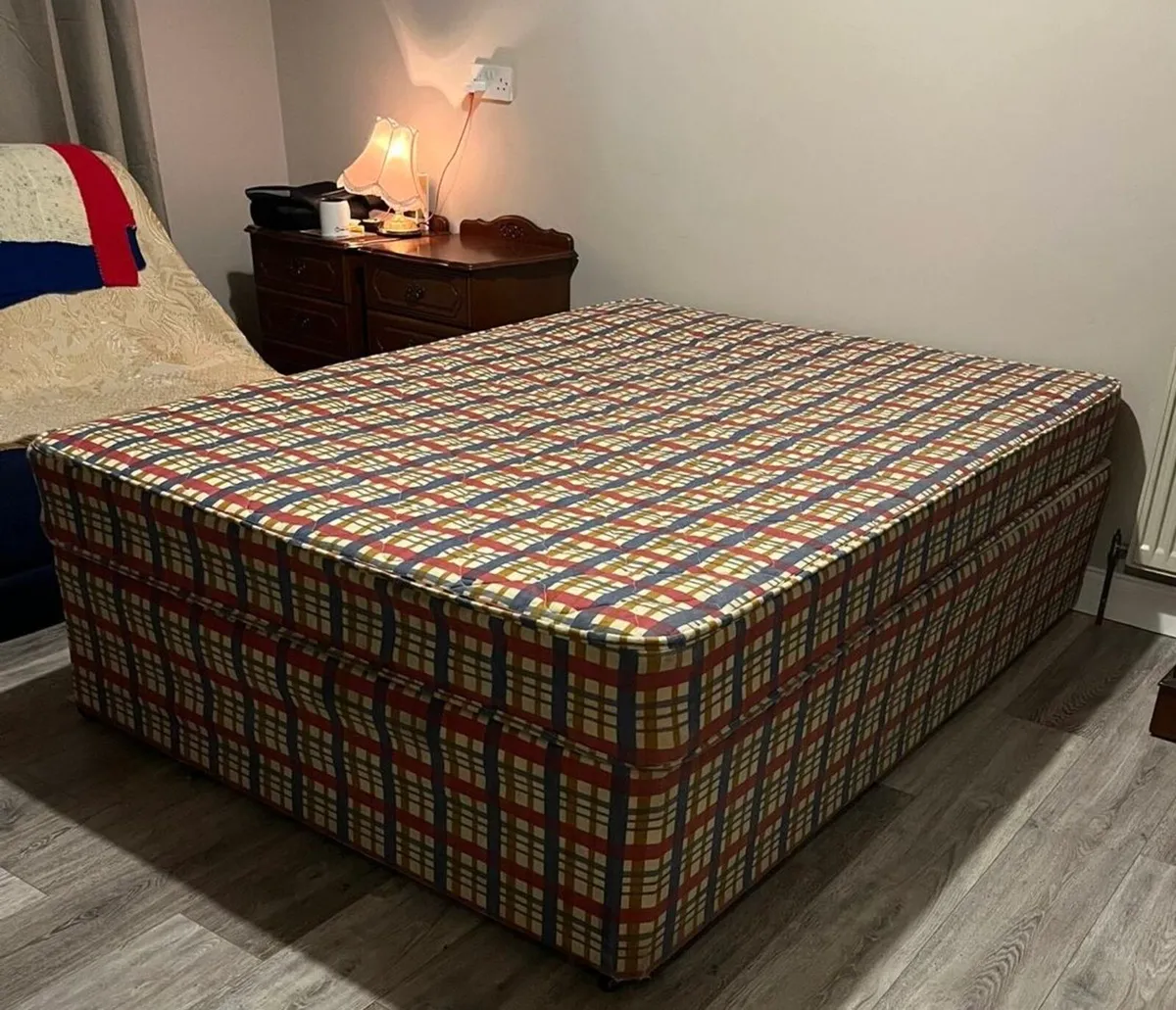 Double Divan Bed (Base & Mattress) - Image 2