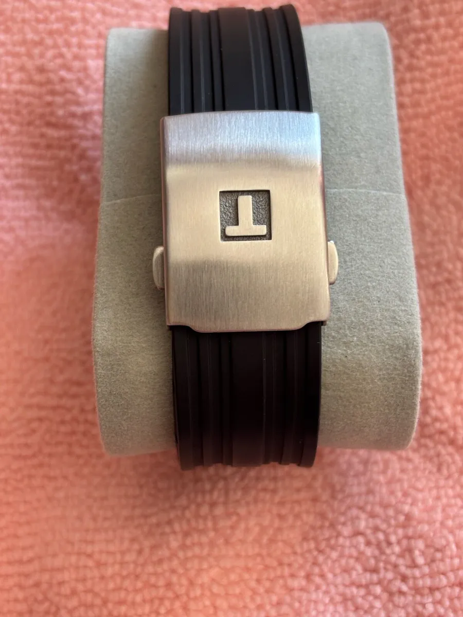 Watch - Image 2