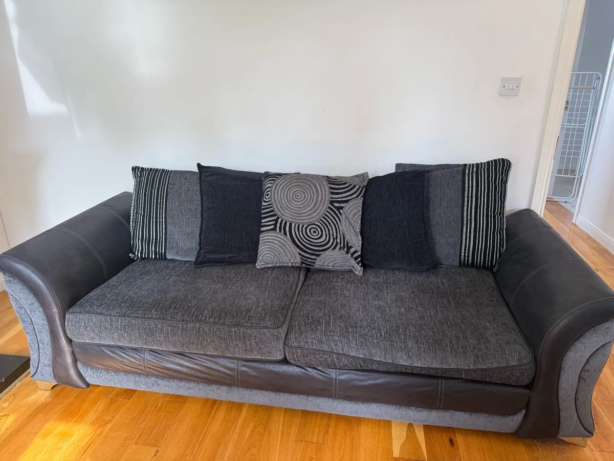 House furniture  -free to take. - Image 2