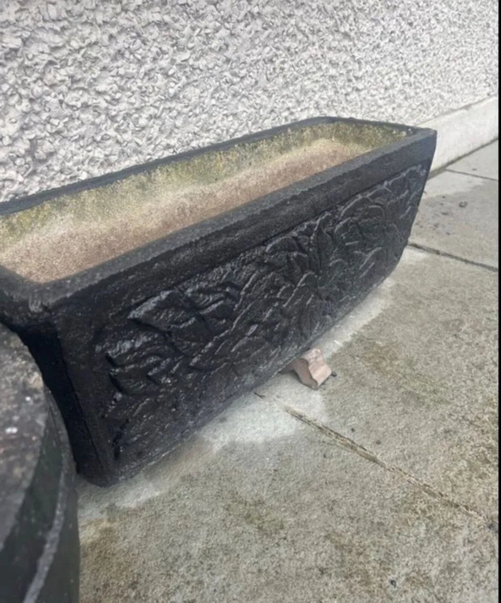 3 Concrete Garden Planters - Image 1