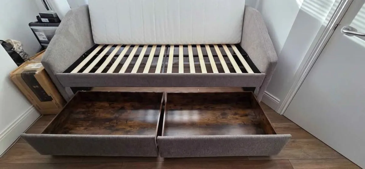 Sofa bed for sale - Image 3