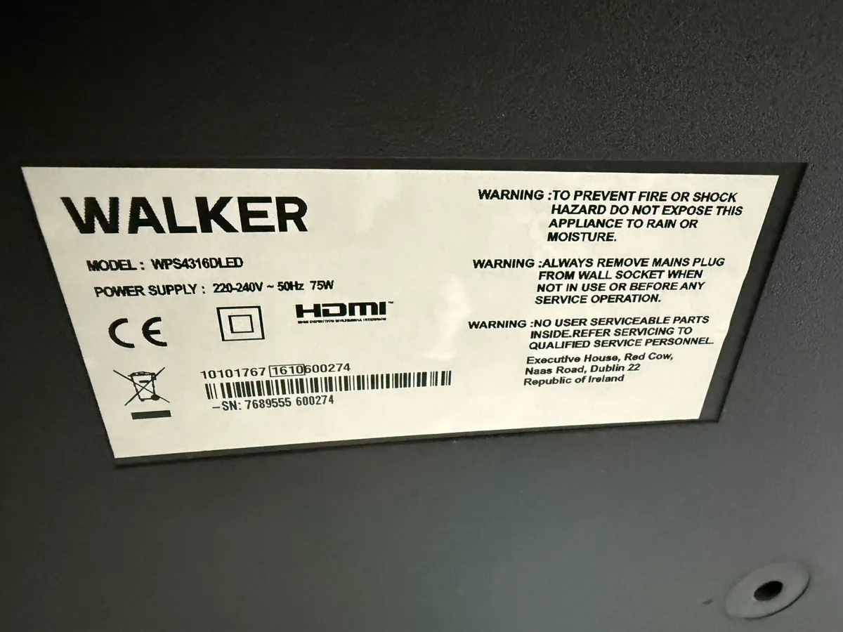Walker 43 inch LED TV with wall bracket - Image 3